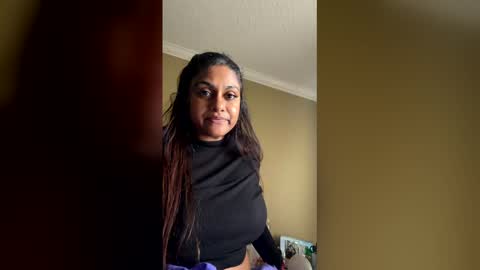 javinarose stream preview