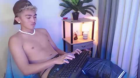 jaysee_hugecox live stream