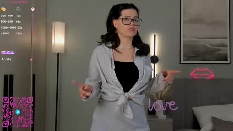 jazminenakano stream preview
