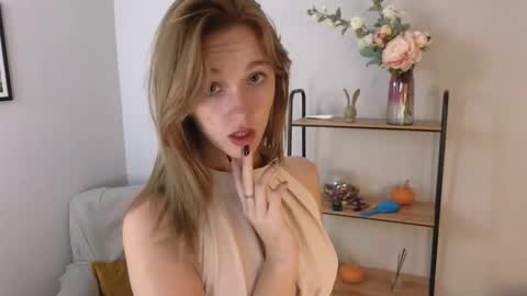 joan_huff stream preview