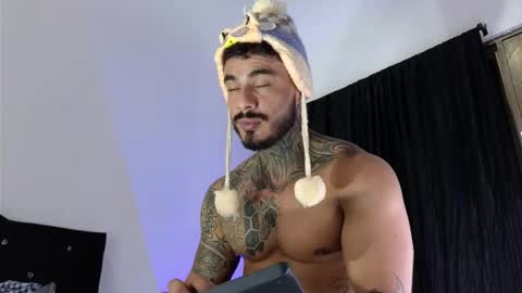 john_and_louis stream preview