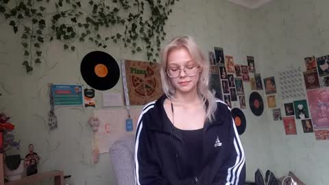 johnettareynero stream preview