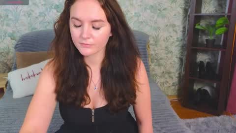 julietvelour stream preview