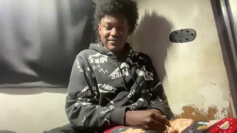 juliothehammer stream preview