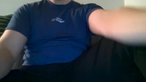 julzzy21 stream preview