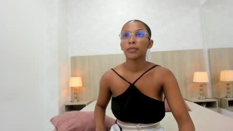 karina_calderon stream preview