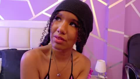katalina_guzman__ stream preview