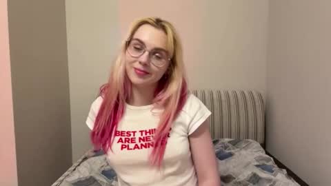 katrinsweets19 stream preview