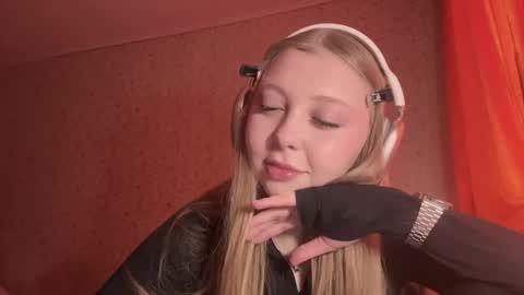 keeleyperugini stream preview