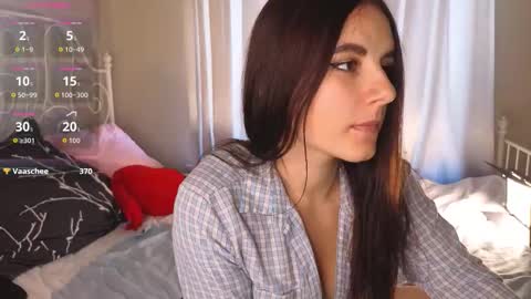 kelly_woods stream preview