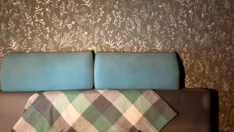 kelsikinsley stream preview