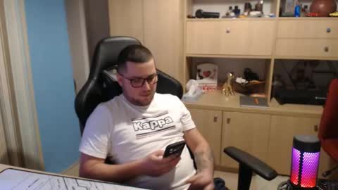 kevinnlovely stream preview