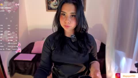 kiki_cavilll live stream