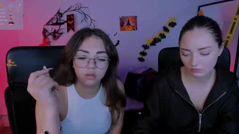 kiki_swan stream preview