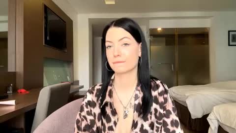 kimberlyshoji stream preview