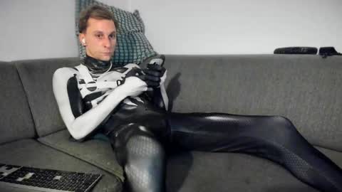 kinky_spidey stream preview