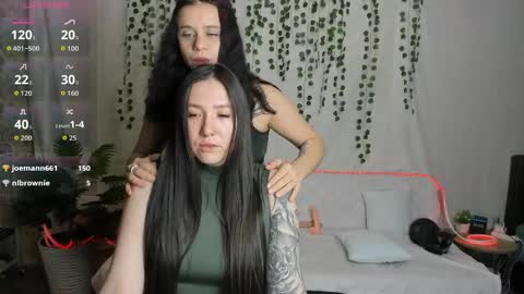 kira_and_krisi live stream