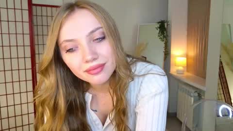 kira_pirce stream preview