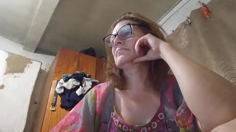 kissandvibe live stream