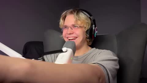 kulik_hoesos stream preview