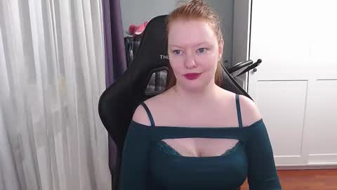 lady_inari live stream