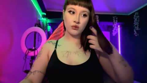 lalitta_ stream preview