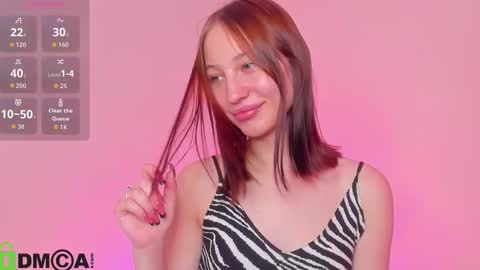 lallycute stream preview