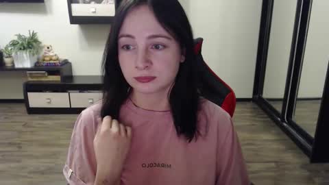 laralianna stream preview