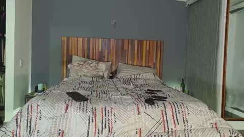 laura_peach1 stream preview