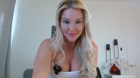 laurabentleyxxx live stream