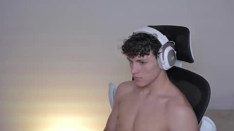 laureent__ live stream