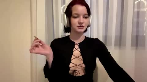 laurettemedero stream preview