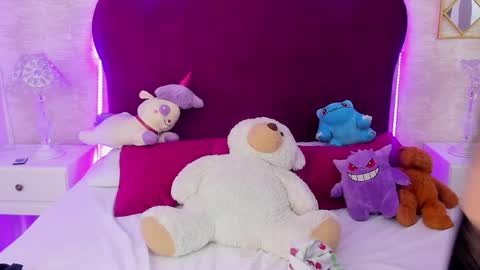 laylaadoll_ stream preview