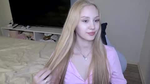 laylla001 stream preview