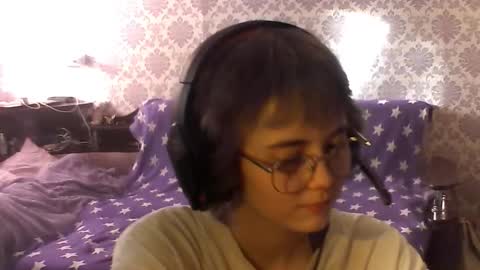 leigharedcross stream preview