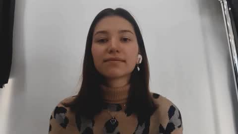 leoniacoaker stream preview