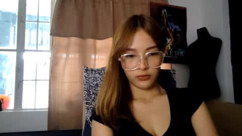 lezlieshober stream preview