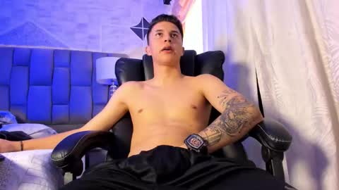 liaamsmiith_ stream preview