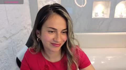 liat_white_tx stream preview