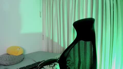 lilith_zenith20 stream preview