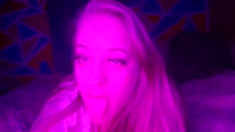 lilmommabear89 stream preview