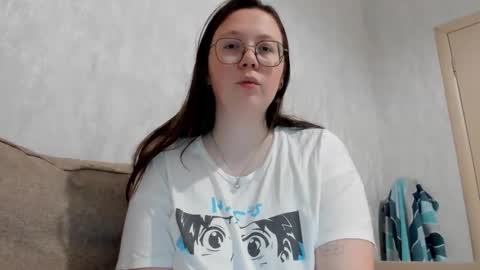 lily_cheys stream preview