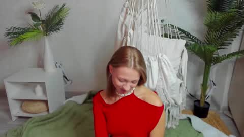 lina_falconer stream preview