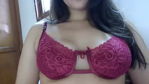 linda__sol stream preview