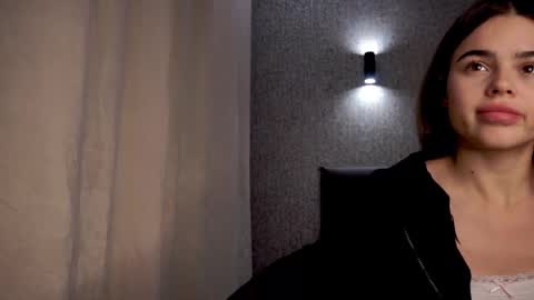 linda_clarsss stream preview