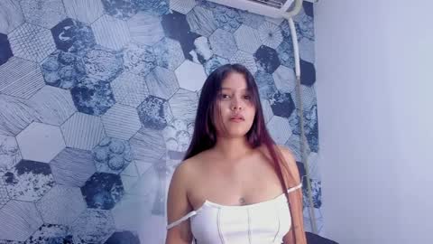 little_mia00 stream preview