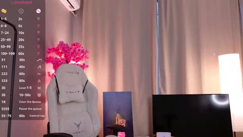 little_millf stream preview