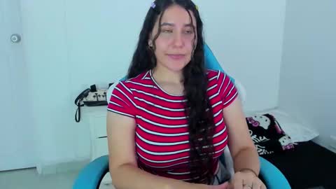 little_sparkles_0f_l0v3 stream preview