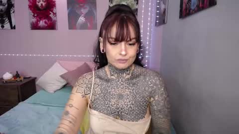 lolabrouse__ stream preview