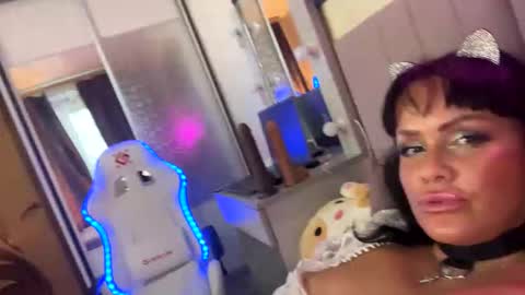 lolaley2 stream preview